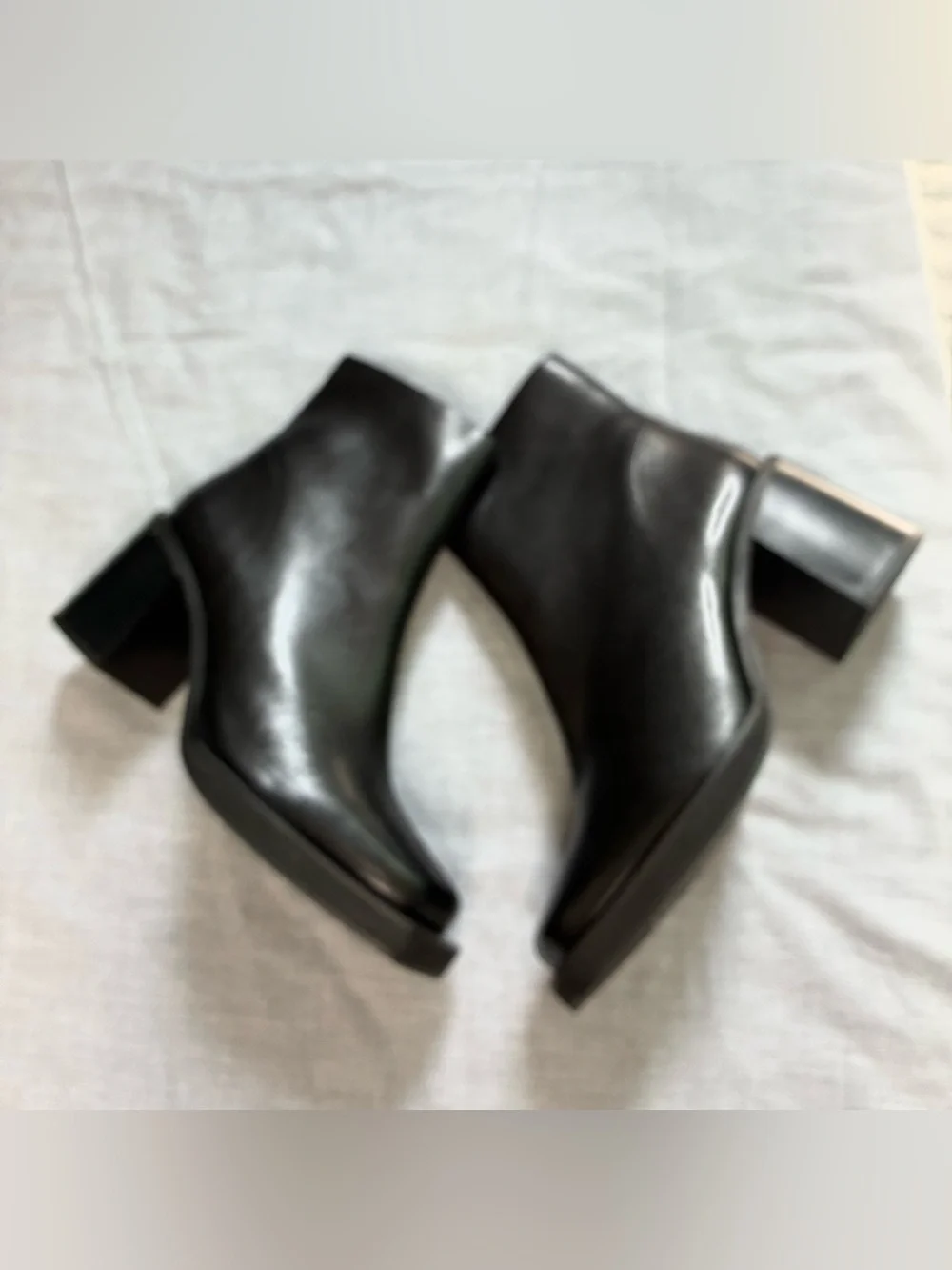 Men’s ASOS Design Heeled Chelsea Black Boots With Angled Toe Size 13